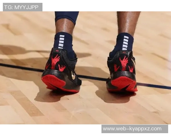 杜克大学球员展示球队专属莫兰特Ja3PE配色引发热议