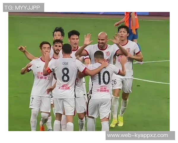 赛前分析深圳新鹏城迎战成都蓉城双方状态与战术对比解析 赛前分析深圳新鹏城迎战成都蓉城双方状态与战术对比解析