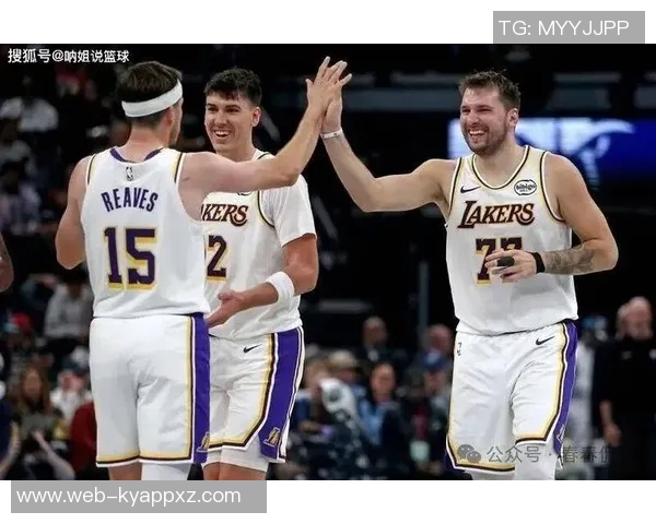 东契奇砍下35分9篮板13助攻5抢断2盖帽带领球队再创佳绩