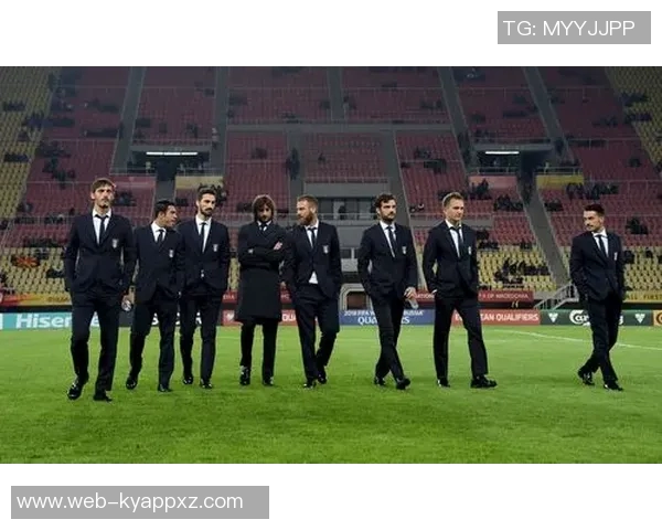 名宿称帕斯兼具巴乔风范与托蒂气质适合在伯纳乌展现才华 名宿称帕斯兼具巴乔风范与托蒂气质适合在伯纳乌展现才华