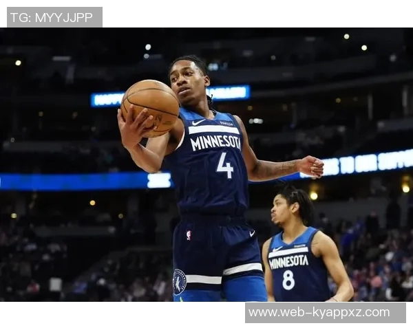 马祖拉点评豪泽近期状态投篮低迷但防守和篮板表现可圈可点