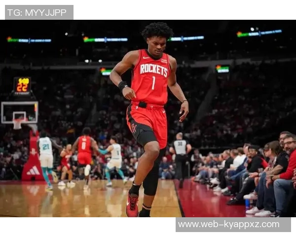 小卡谈三分球表现力争进步积极寻找机会提升投篮命中率