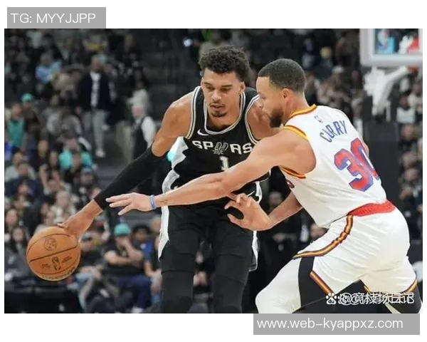 瓦塞尔上半场火力全开三分球狂轰七记下半场表现低迷未能救主 瓦塞尔上半场火力全开三分球狂轰七记下半场表现低迷未能救主